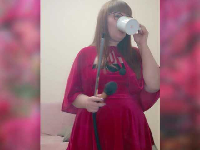 Fox-Lisa's BongaCams show and profile