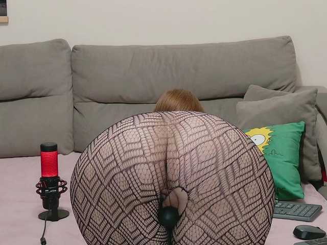 Gorgeous Fox-Lisa wants you to fuck her body now Fox-Lisa from BongaCams