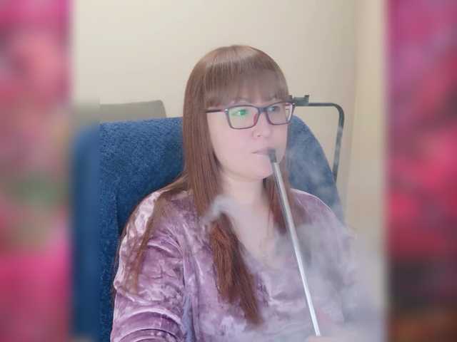 Fox-Lisa's BongaCams show and profile