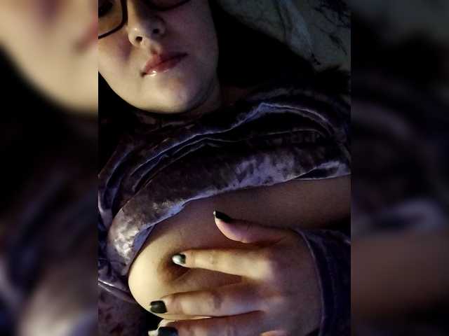 Preview of queenfoxyliza