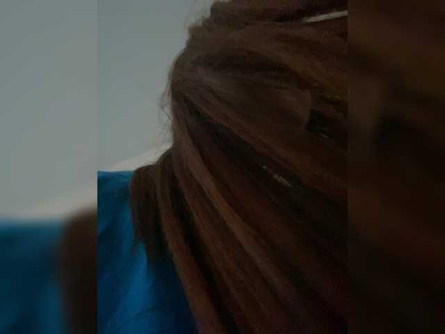 Fox-Lisa's BongaCams show and profile