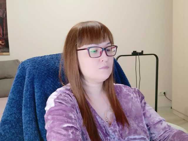 Fox-Lisa's BongaCams profile