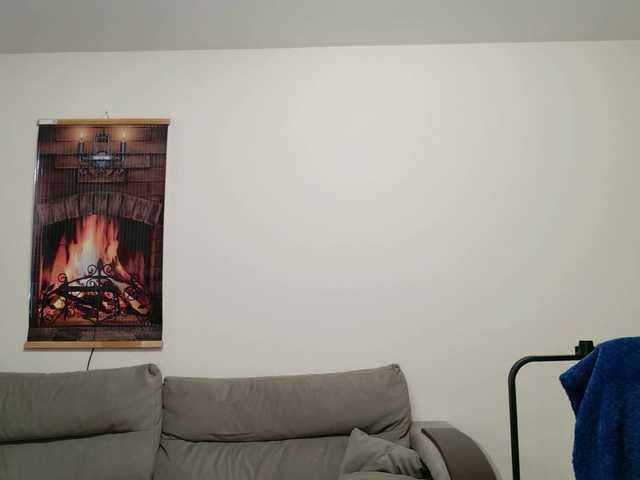 Fox-Lisa's BongaCams show and profile