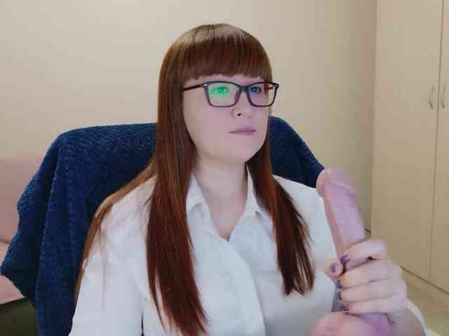 QueenFoxyLiza webcam