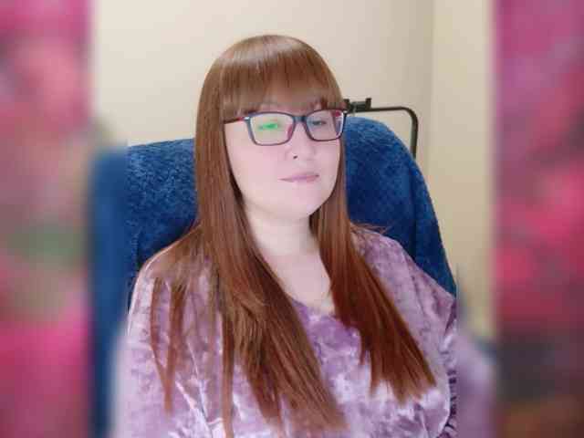 QueenFoxyLiza webcam