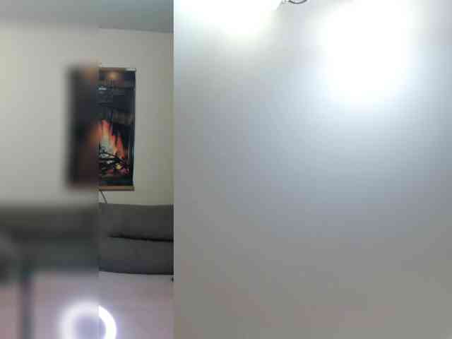 QueenFoxyLiza webcam