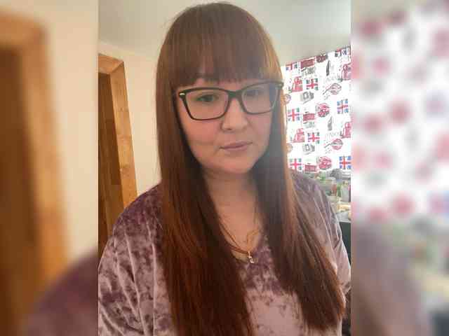 QueenFoxyLiza webcam