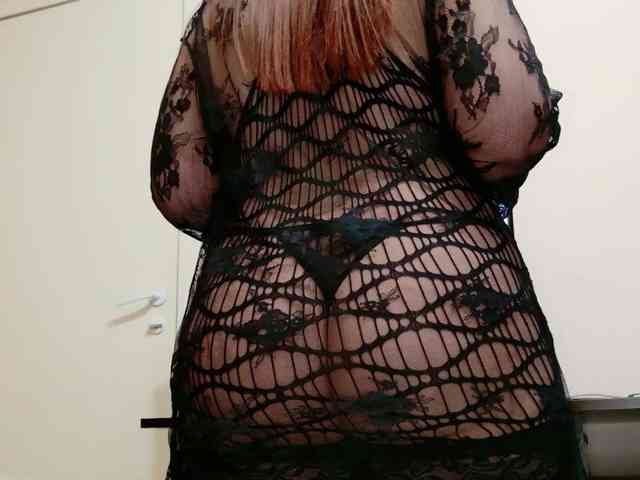 QueenFoxyLiza webcam