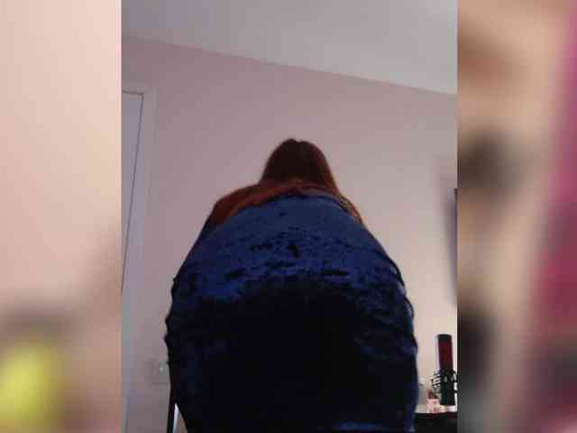 --Foxy-- webcam
