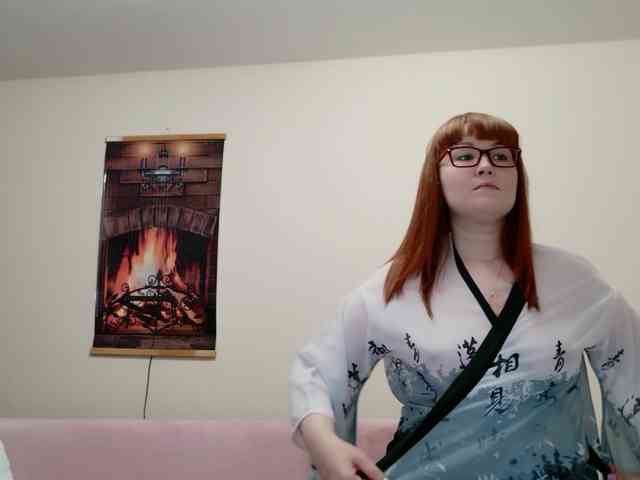 QueenFoxyLiza webcam