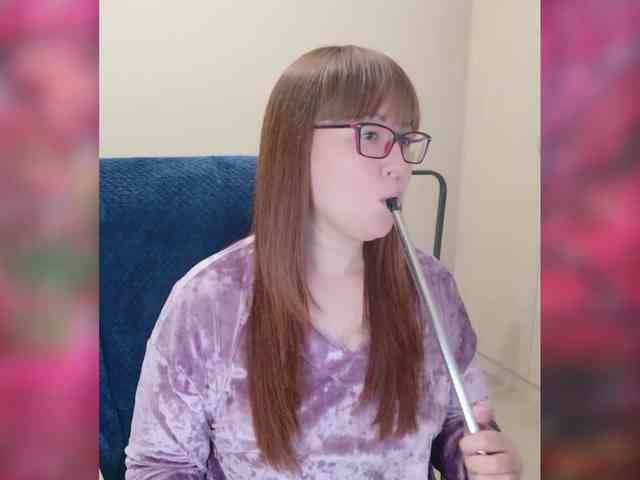 QueenFoxyLiza webcam