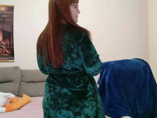 Fox-Lisa Live Webcam on BongaCams