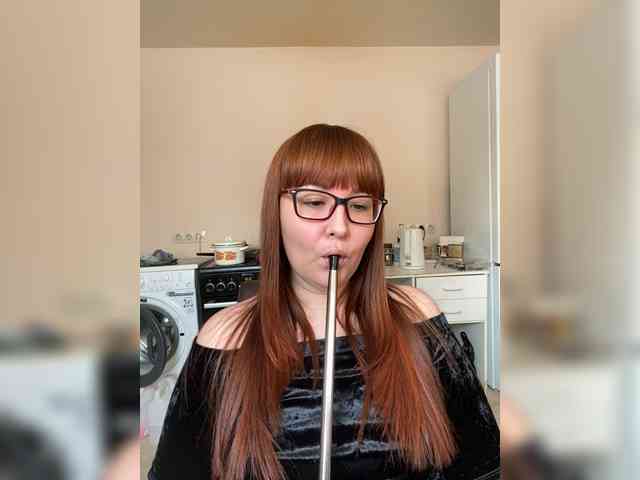 QueenFoxyLiza webcam