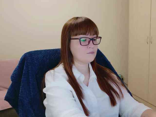 QueenFoxyLiza webcam