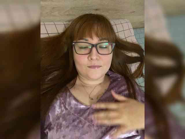 QueenFoxyLiza webcam