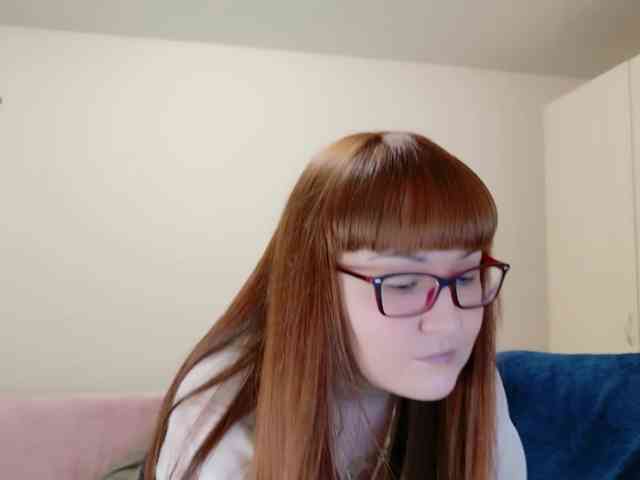 QueenFoxyLiza webcam