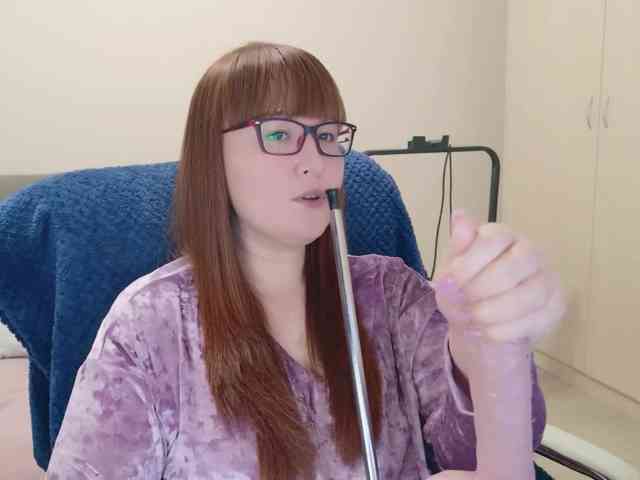 QueenFoxyLiza webcam