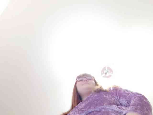 QueenFoxyLiza webcam