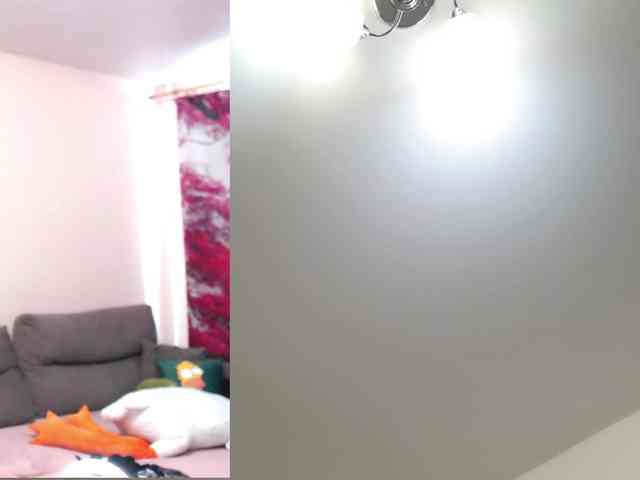 QueenFoxyLiza webcam