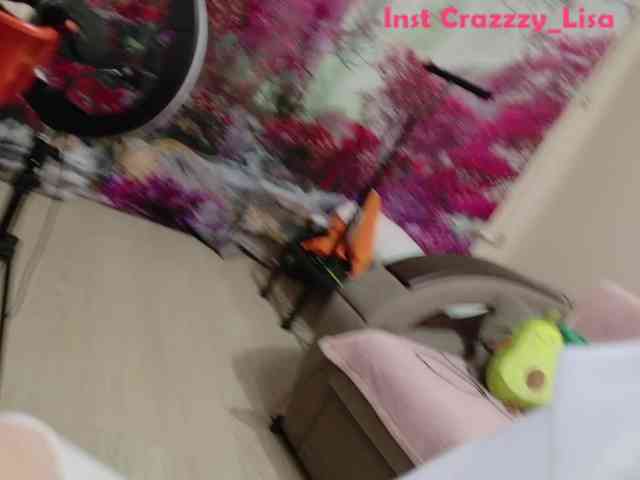 --Foxy-- webcam