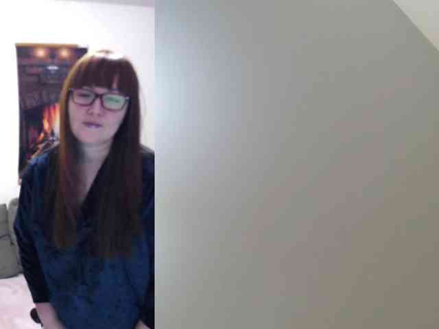 QueenFoxyLiza webcam