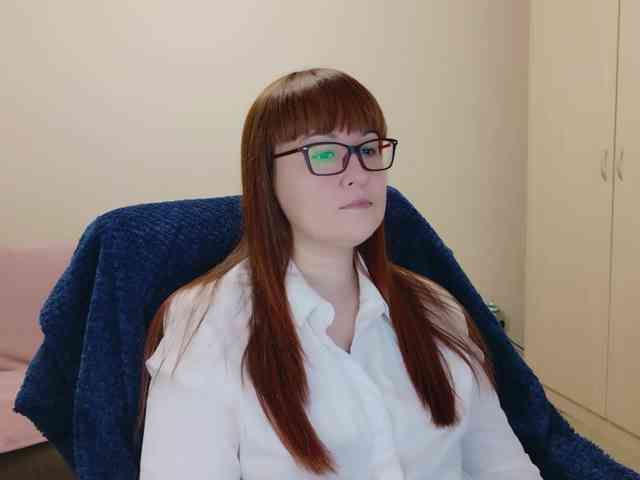 QueenFoxyLiza webcam