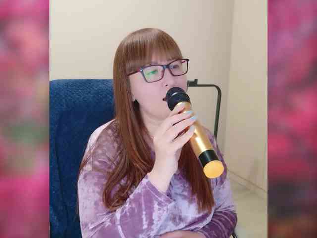 QueenFoxyLiza webcam