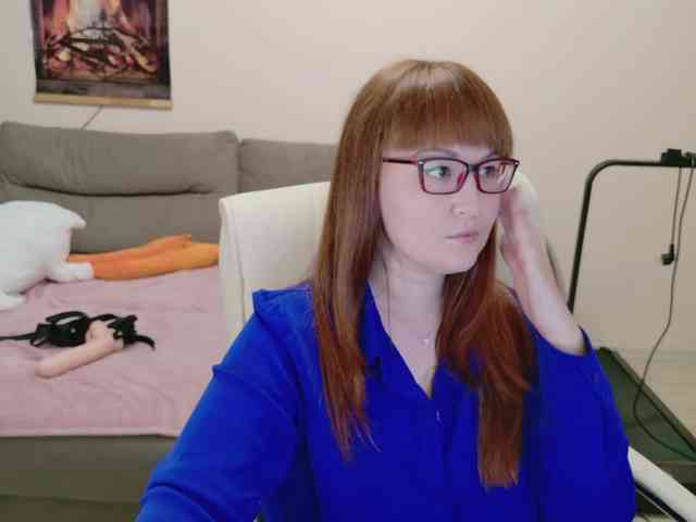 MISTRESS-FOX webcam