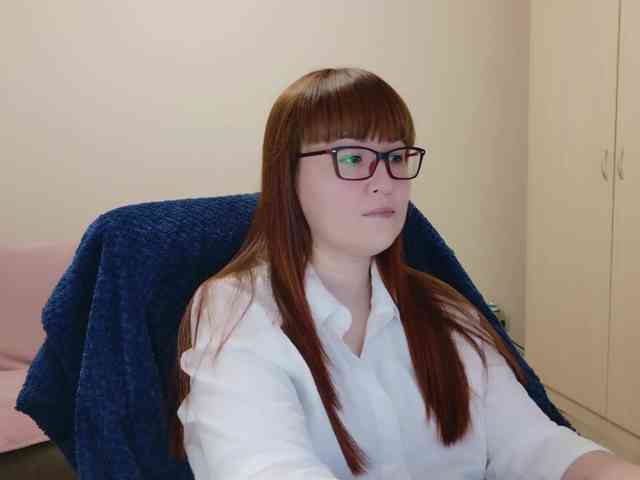 QueenFoxyLiza webcam