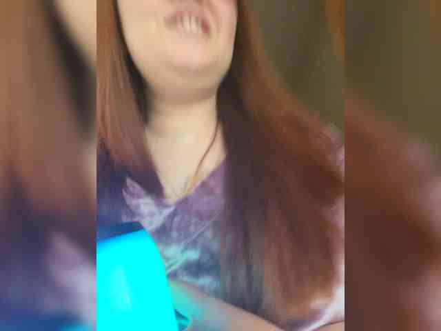 QueenFoxyLiza webcam