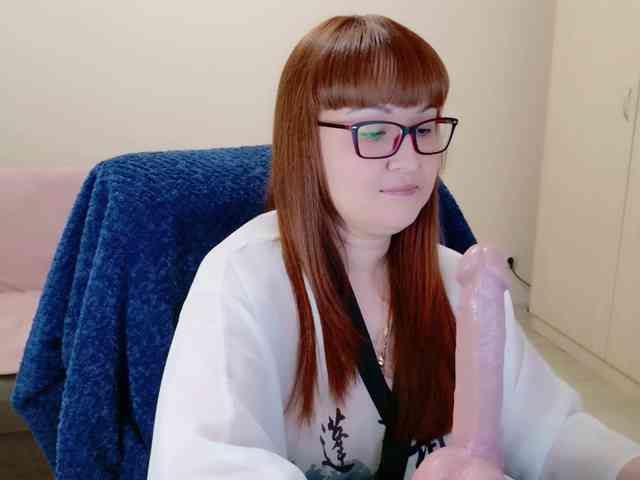 QueenFoxyLiza webcam