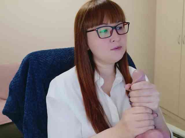 QueenFoxyLiza webcam