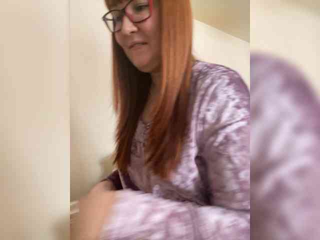 QueenFoxyLiza webcam