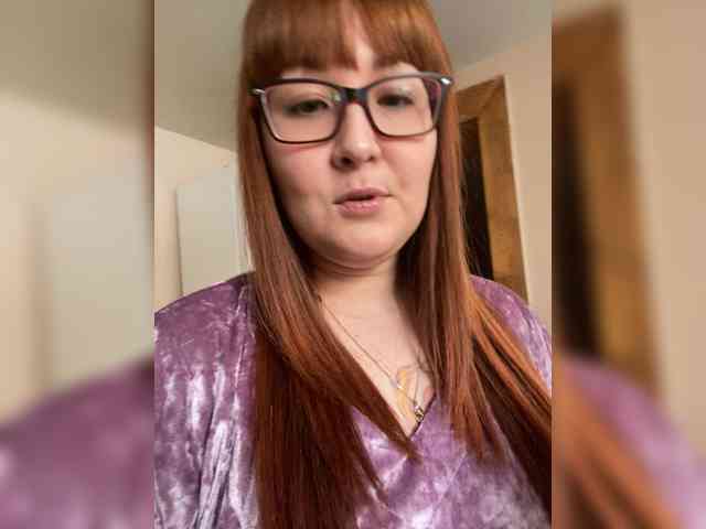 QueenFoxyLiza webcam