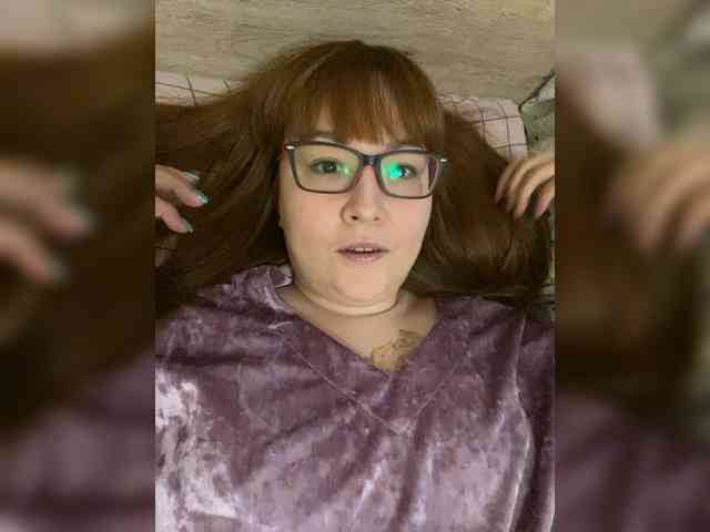 QueenFoxyLiza webcam