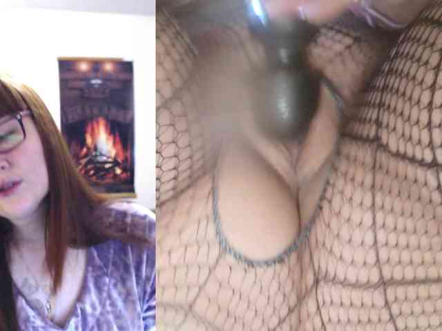 QueenFoxyLiza webcam