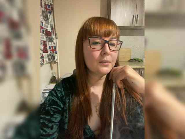QueenFoxyLiza webcam
