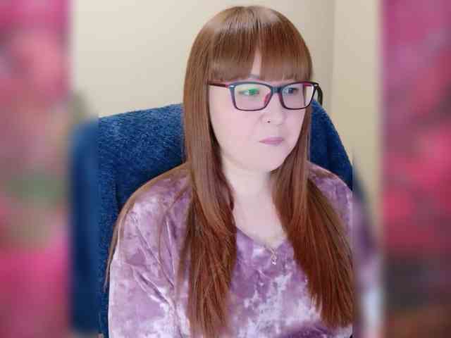 QueenFoxyLiza webcam