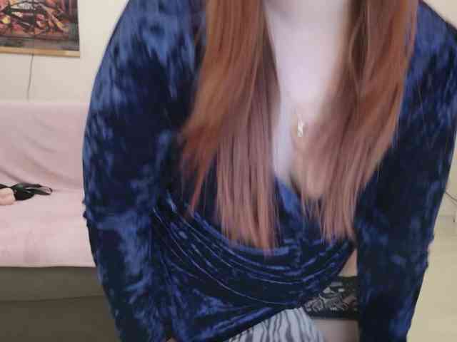 Fox-Lisa Live Webcam on BongaCams