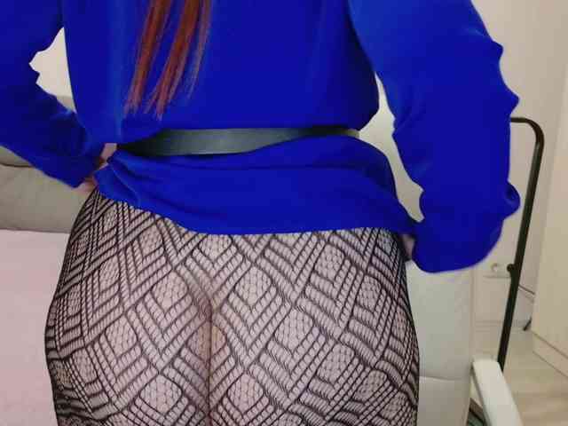 MISTRESS-FOX webcam