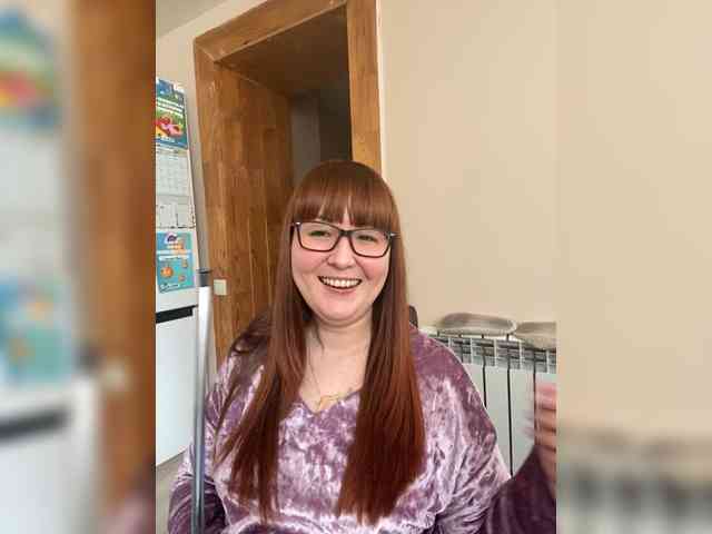 QueenFoxyLiza webcam