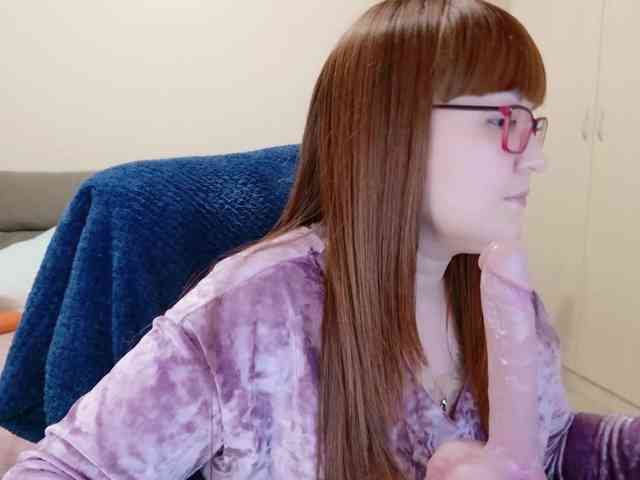 QueenFoxyLiza webcam