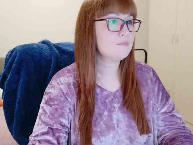 QueenFoxyLiza webcam