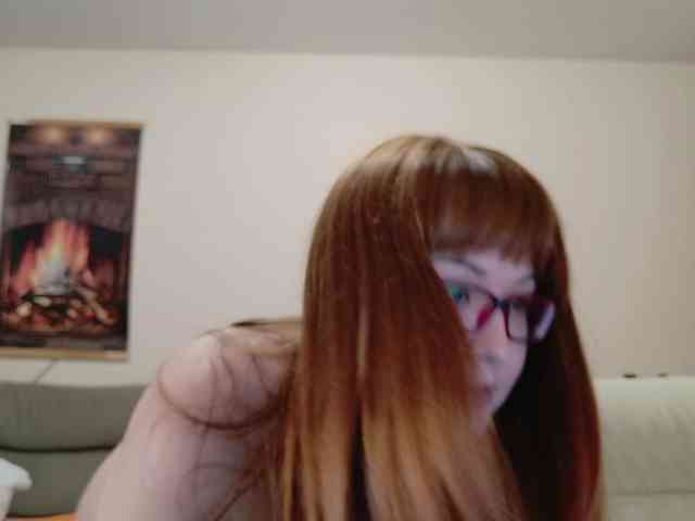 MISTRESS-FOX webcam