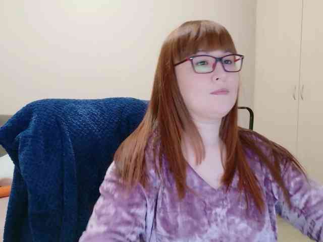 QueenFoxyLiza webcam