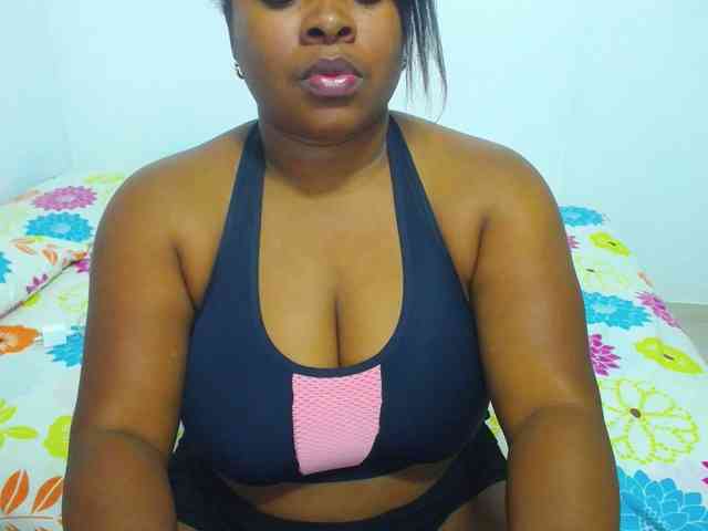 shirlyhotxx webcam