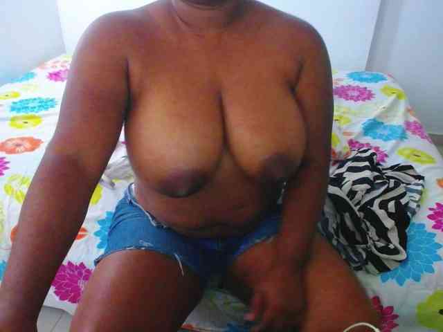shirlyhotxx webcam