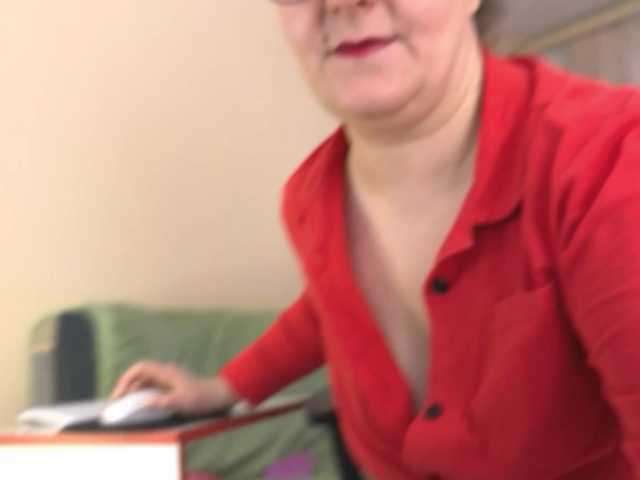 DucksInSlipps's BongaCams show and profile