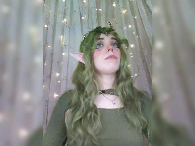 -Marcelline's BongaCams show and profile