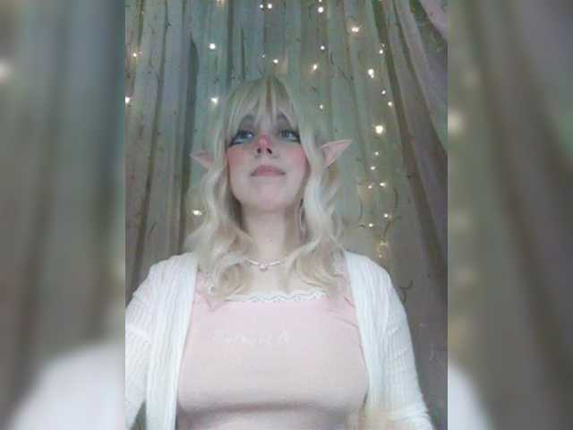 -Marcelline's BongaCams show and profile